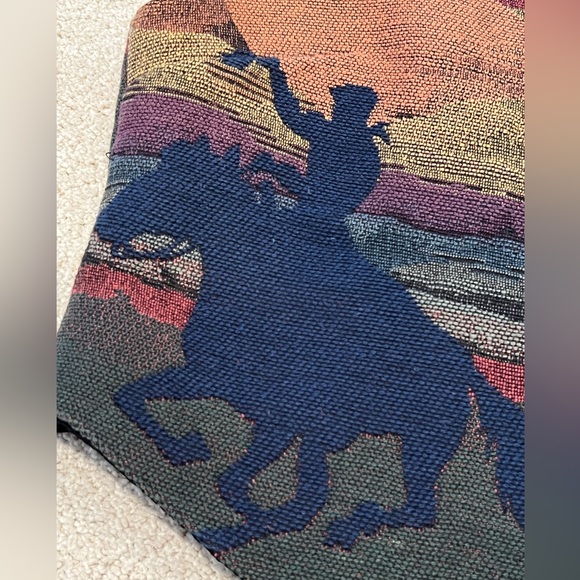 Sharon Young vintage Southwest cowboy on horseback Vest - Picture 12 of 15